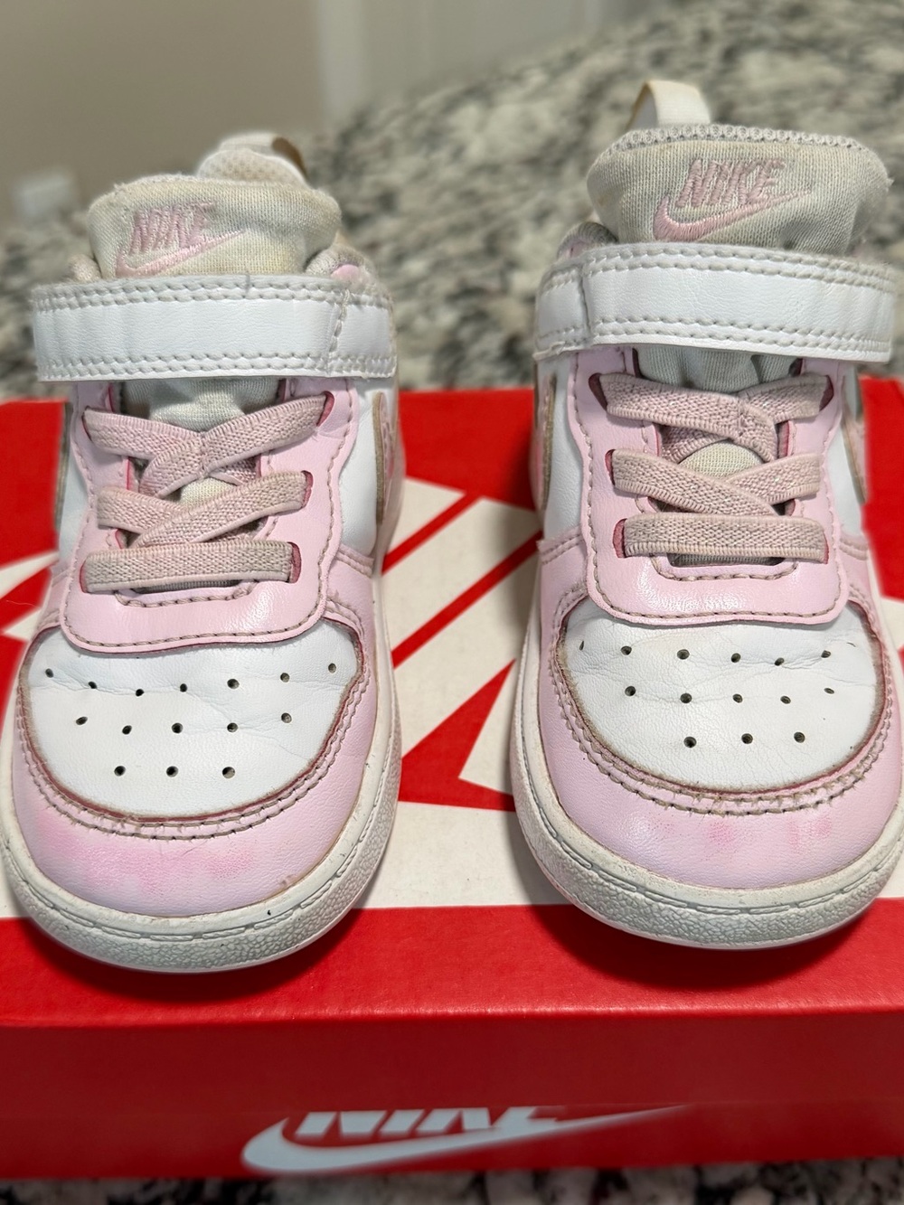Nike Kids White and Light Pink Low-Top Sneakers